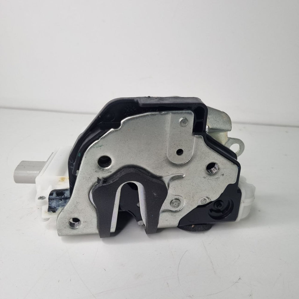 Fechadura Porta Traseira Esquerda VW Fox 2015/2021 Nova