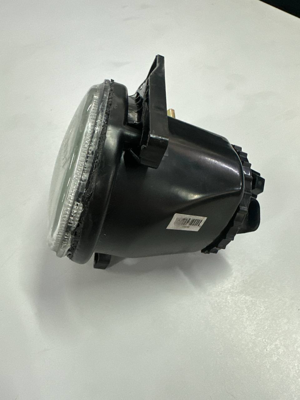 Farol Auxiliar Palio 2001 a 2011 com apoio