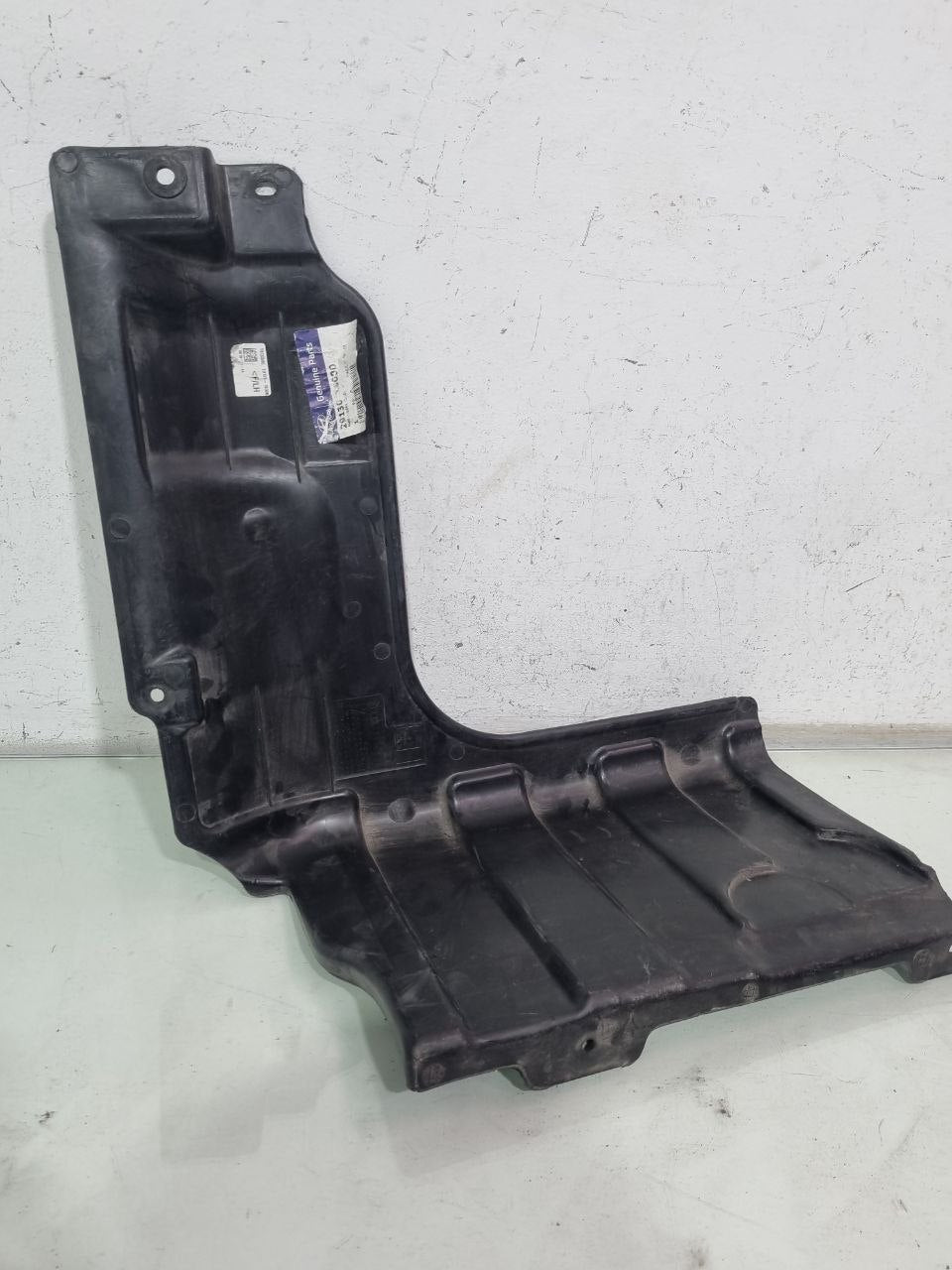 Defletor Inferior Esquerdo Hyundai HB20 2012/2019 Usado