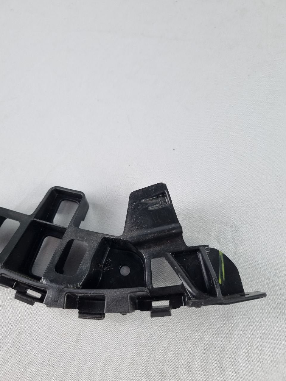 Guia Suporte Para-Choque Diant Dir Volkswagen Fox SpaceFox 2015/2022
