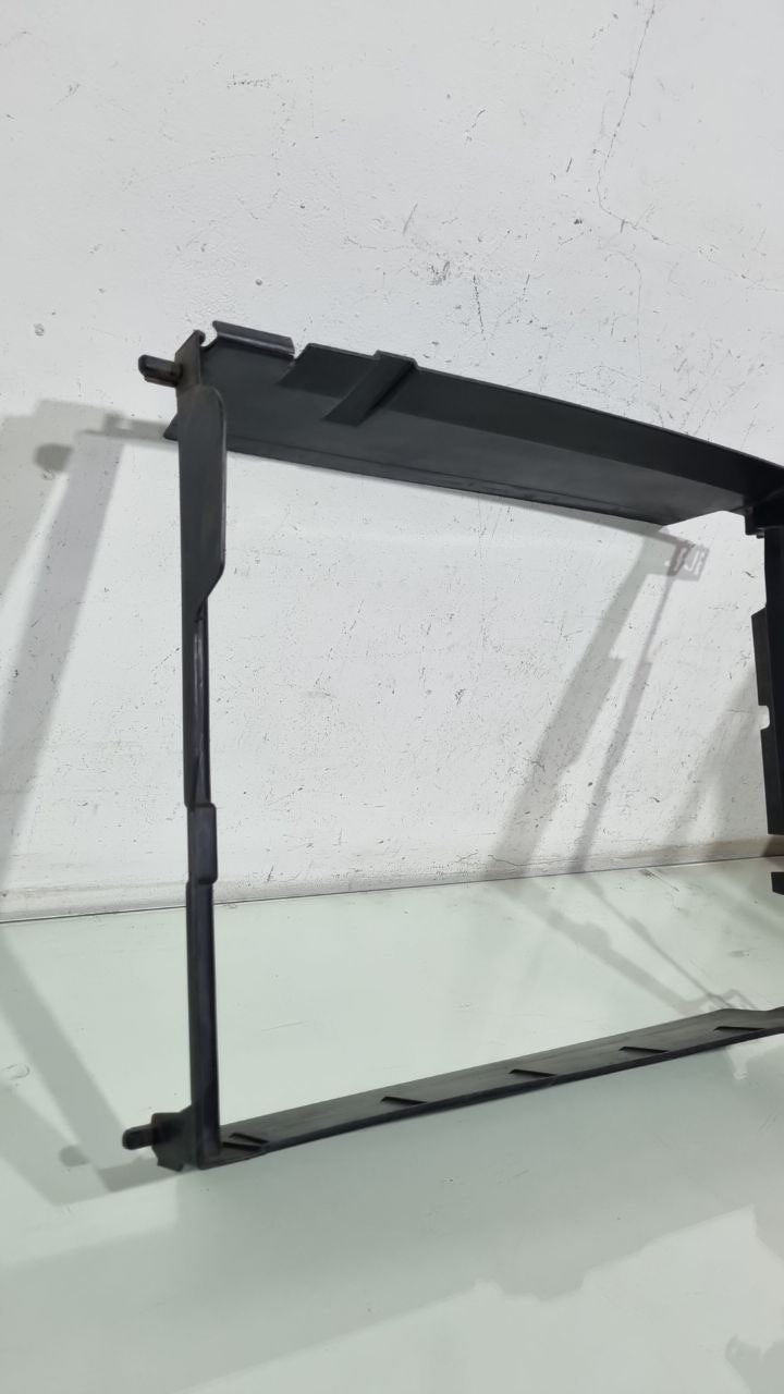 Quadro Defletor Radiador Renault Captur/Duster/Oroch 2017/2021