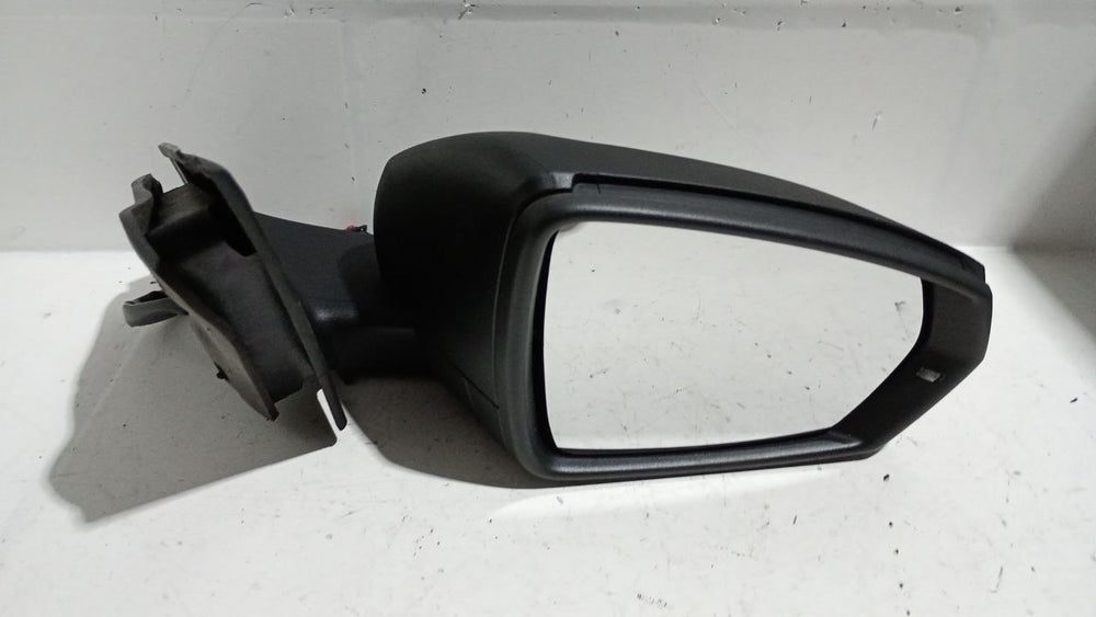 Retrovisor Externo Direito VW Polo Virtus 2017/2025 Usado