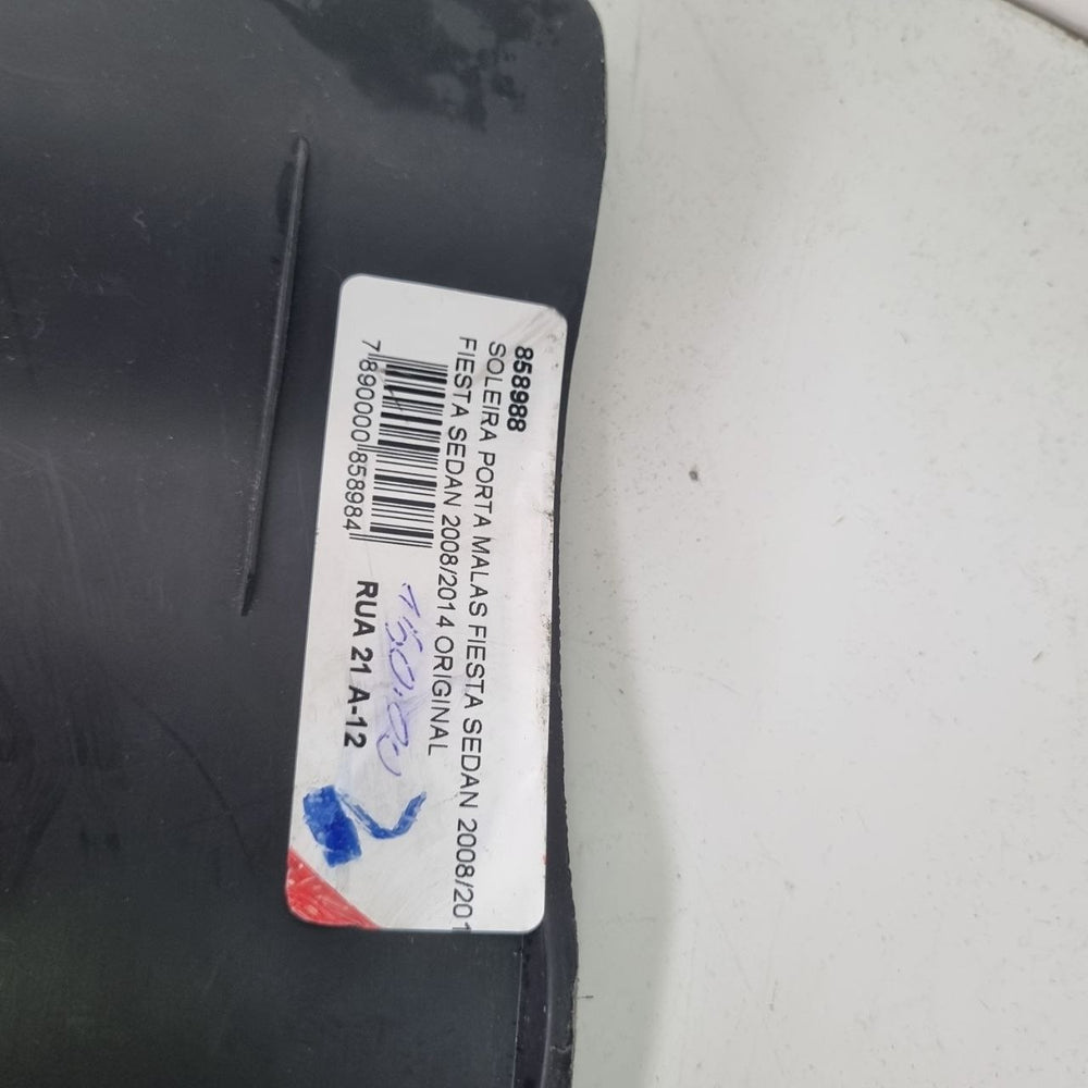 Soleira Porta-Malas Ford Fiesta Sedan 2008/2014 Nova