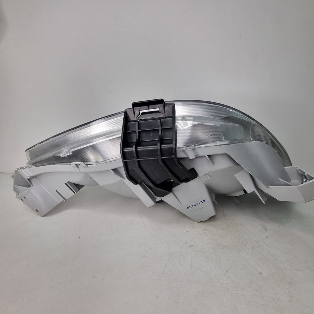 Farol Diant Esq TYC Toyota Hilux SW4 2005/2008