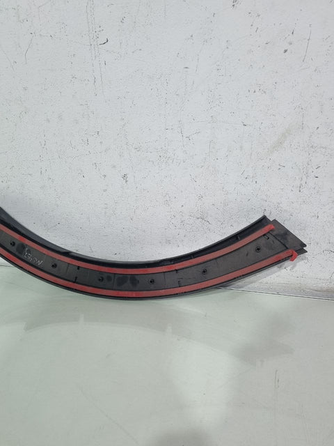 Moldura Parabarro Tras Dir Volkswagen CrossFox 2011/2014