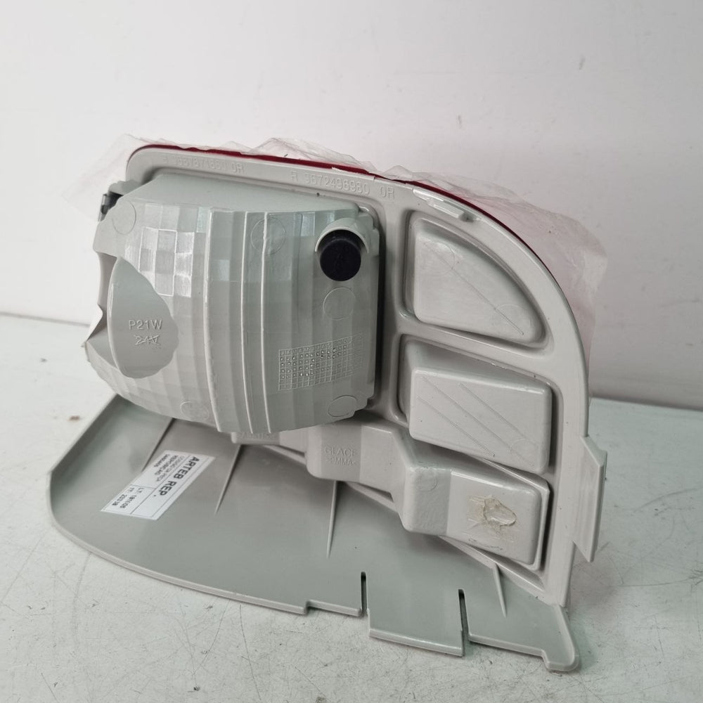 Lanterna Neblina Tras Esq Citroen Aircross 2011/2015