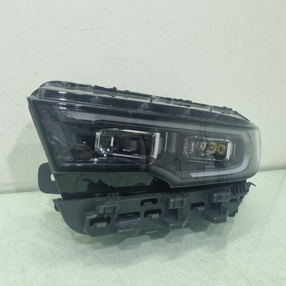 Farol Esquerdo Rampage 2023/2026 Original Recuperado
