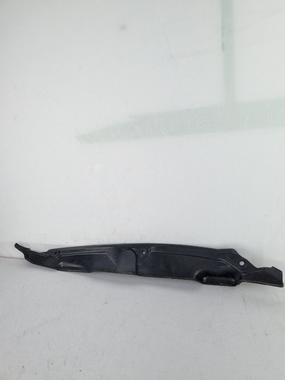 Isolador Para-lama Esq Hyundai HB20 2012/2019