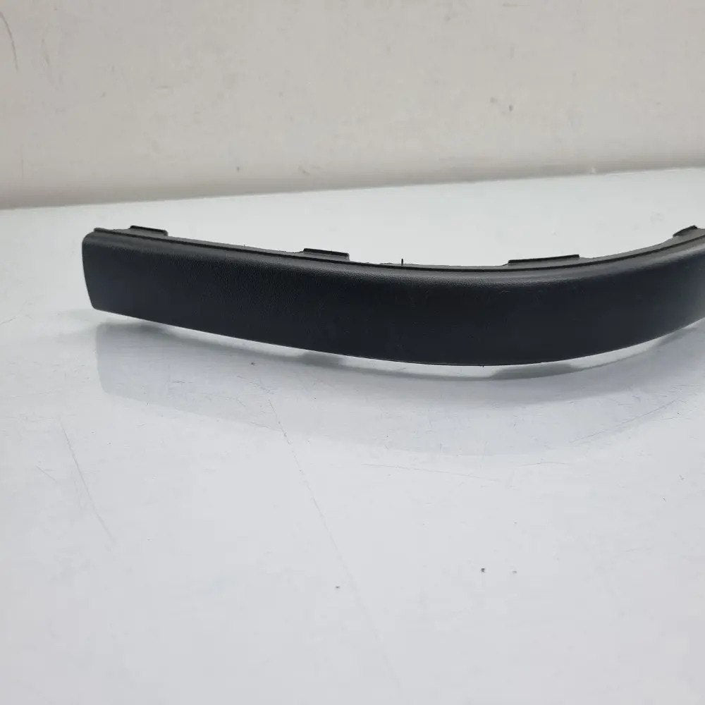 Moldura Dir Parachoque Tras Volkswagen Gol 1999/2005 -