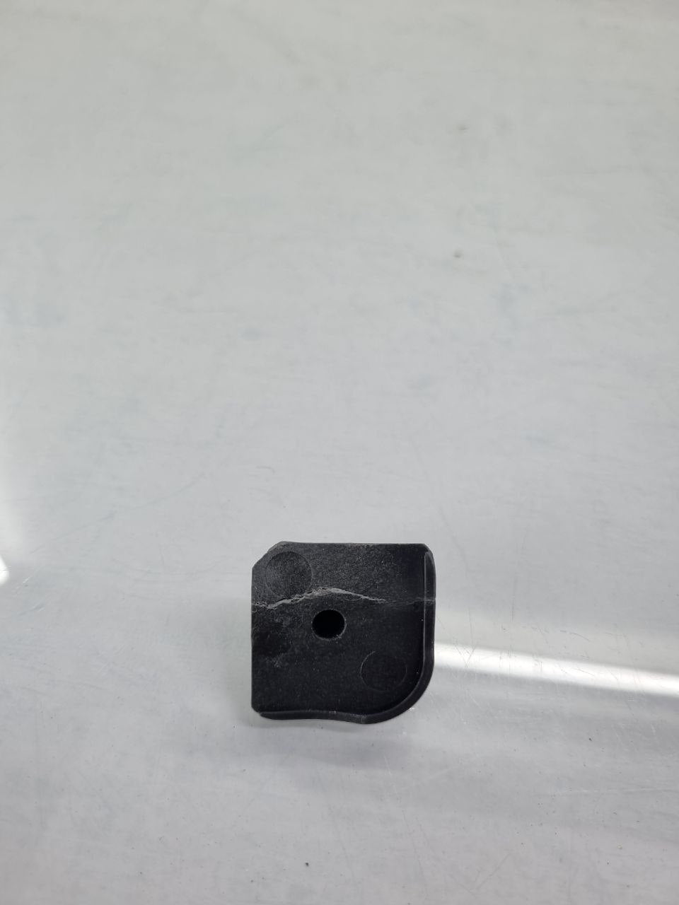 Pino Suporte Radiador Renault Logan/Clio/Captur/Duster 2013/2021 Novo