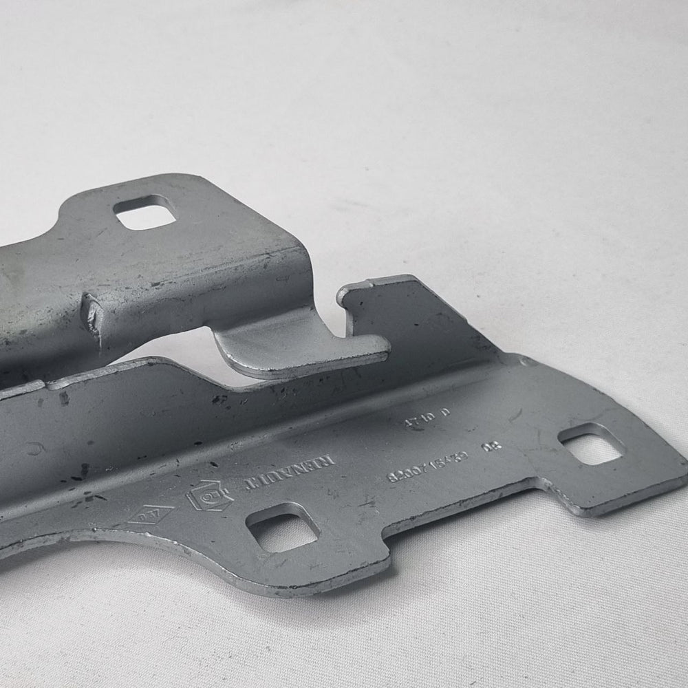 Dobradiça Capô Lado Direito Renault Clio 2003/2012 Usado