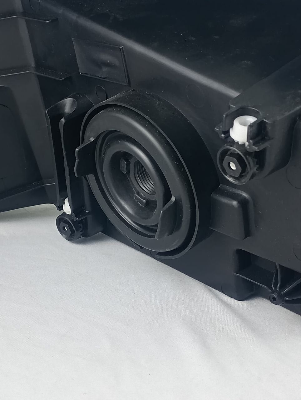 Farol Diant Esq Chevrolet Onix 2013/2019
