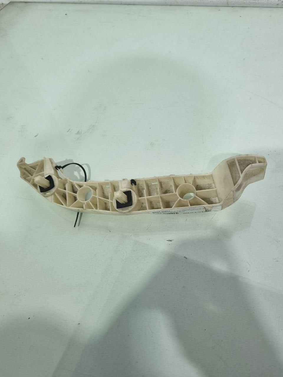 Guia Parachoque Diant Esq Nissan Livina 2010/2015
