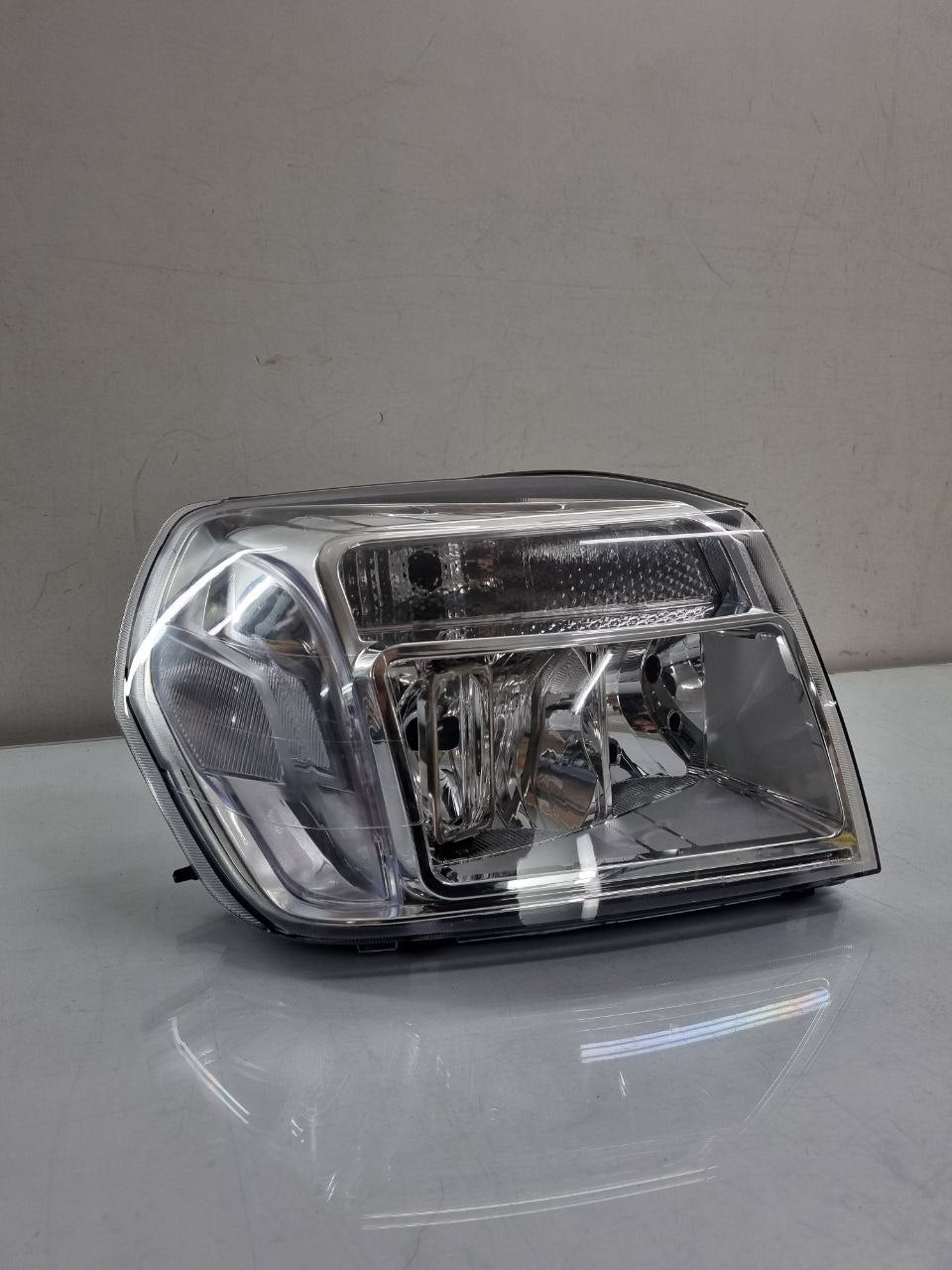 Farol Direito Ranger 2010/2012