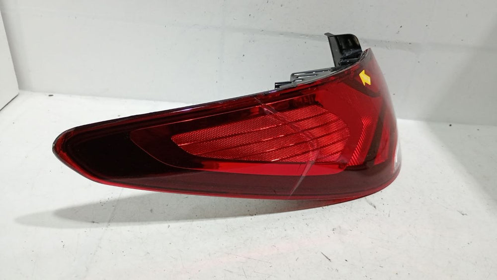 Lanterna Tras Esq Hyundai HB20S 2020/2022