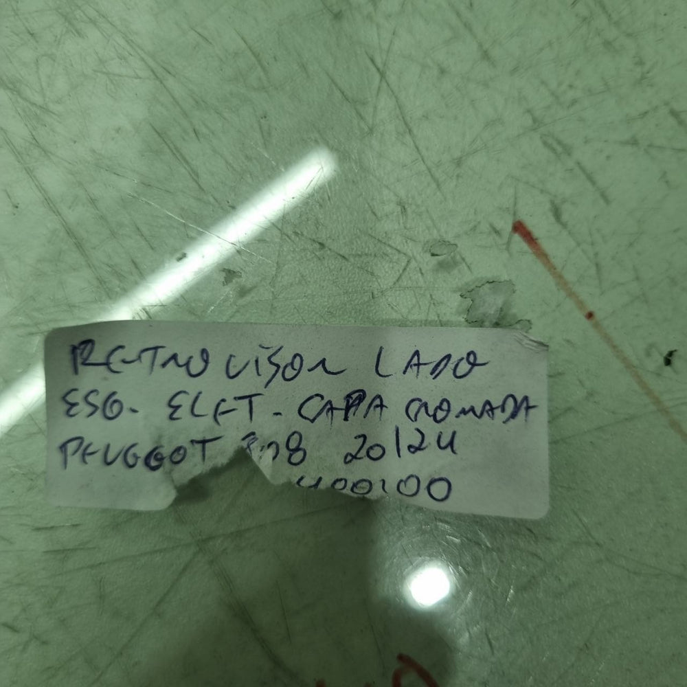 Retrovisor lado esq peugeot 208 ano 2020 a 2024