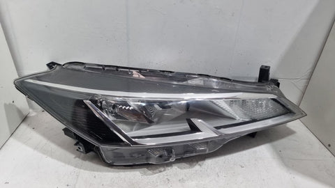 Farol Diant Dir Nissan Kicks 2021/2024