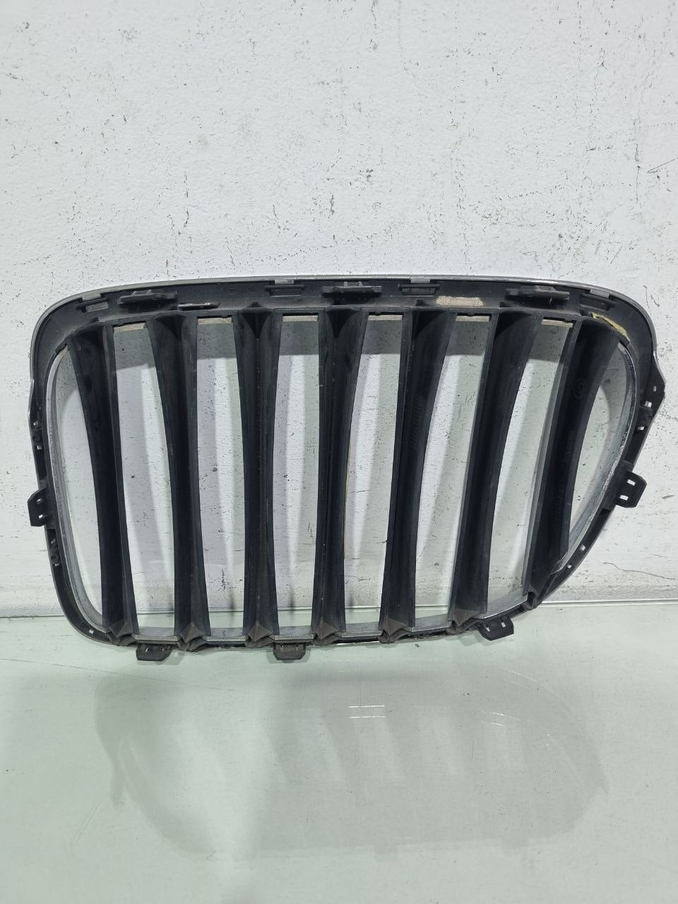Grade Dianteira Superior Dir BMW X1 2012/2015