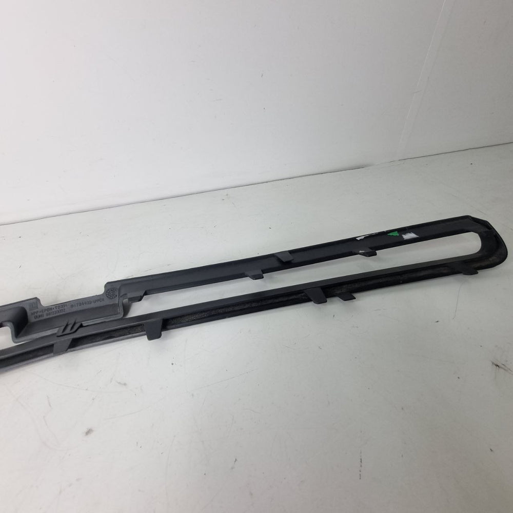Friso Grade Diant Superior Chevrolet Celta 2012/2016