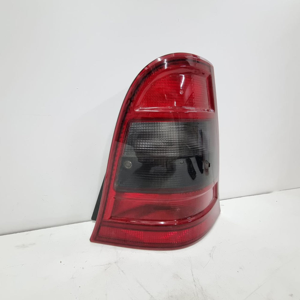 Lanterna Tras Dir Mercedes-Benz Classe A 1998/2002