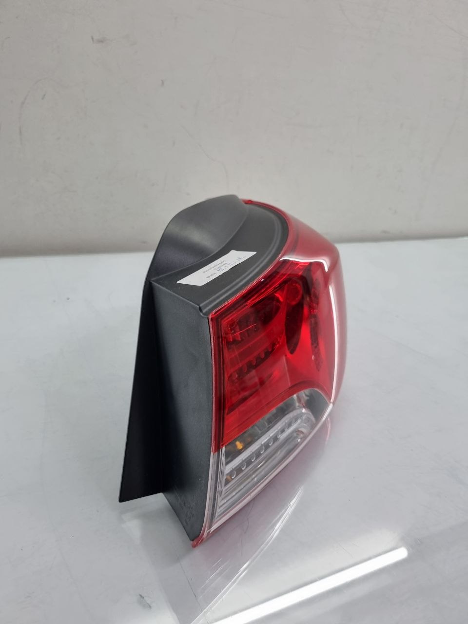 Lanterna Tras Dir Hyundai Elantra 2014/2016