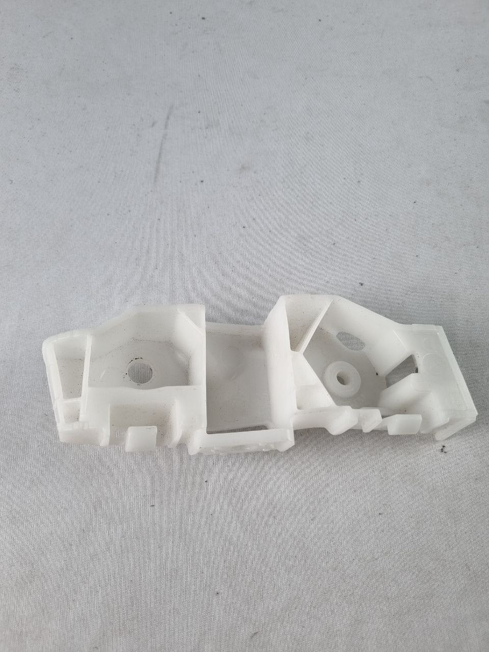 Suporte Guia Para-choque Diant Chevrolet Onix/Prisma 2012/2019