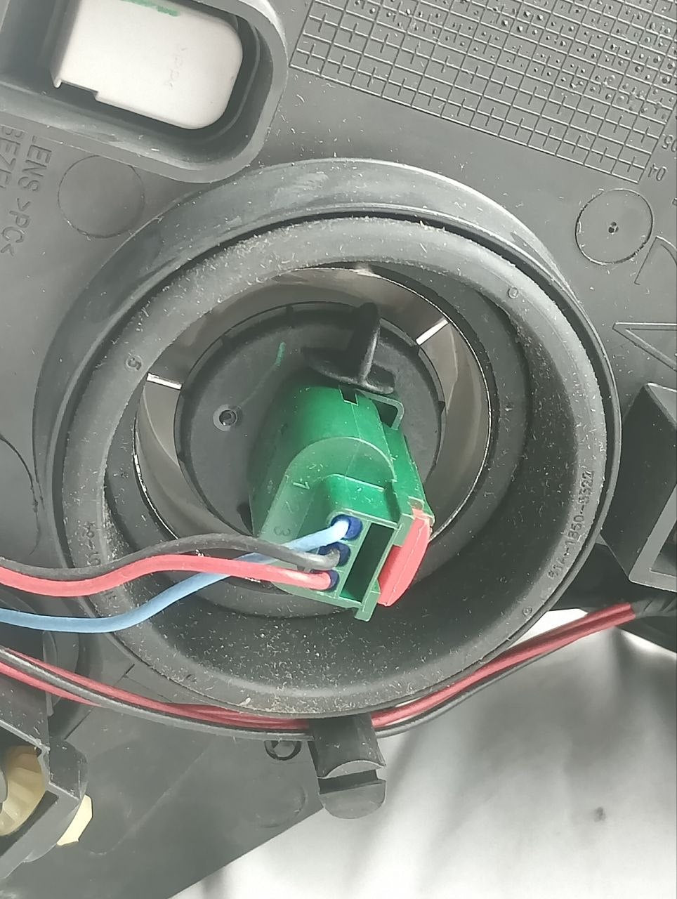 Farol Diant Esq Nissan Sentra 2007/2009