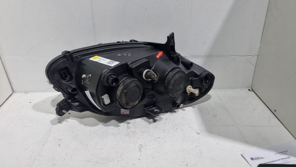 Farol Diant Esq Fiat Palio 2013/2017
