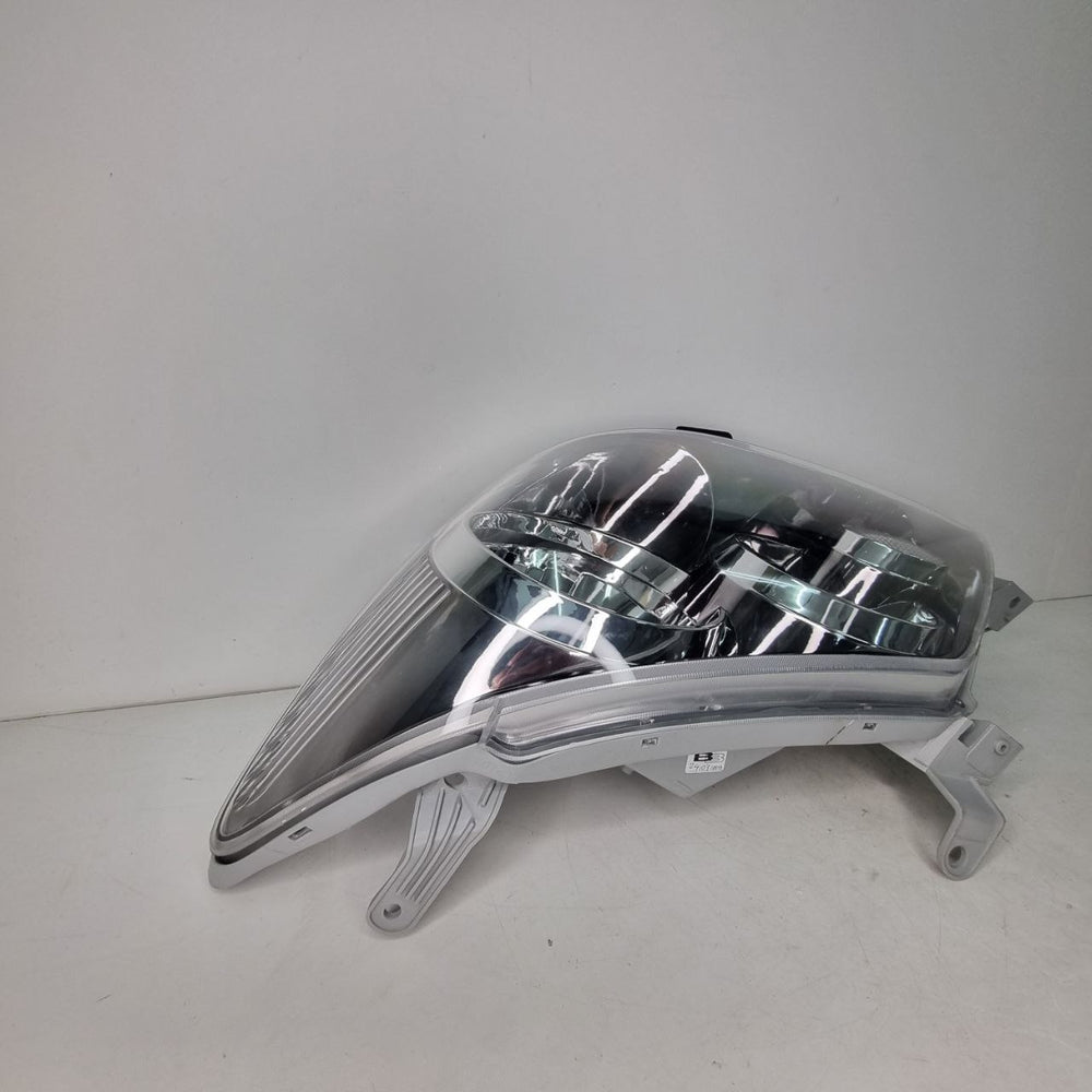 Farol Diant Esq TYC Toyota Hilux SW4 2005/2008