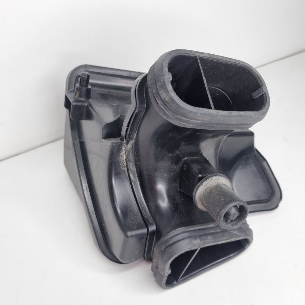 Caixa Ressonadora Filtro de Ar Chevrolet Cruze 2012/2016 Usada