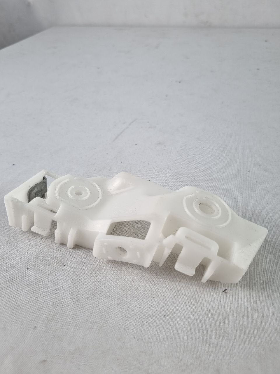 Suporte Guia Para-choque Diant Chevrolet Onix/Prisma 2012/2019