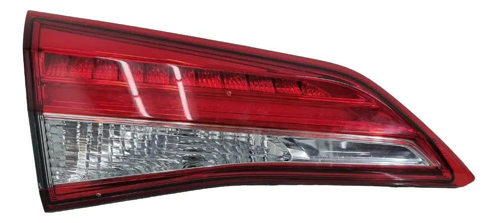 Lanterna Esq. Tampa Traseira Do Yaris Sedan 2017/2022