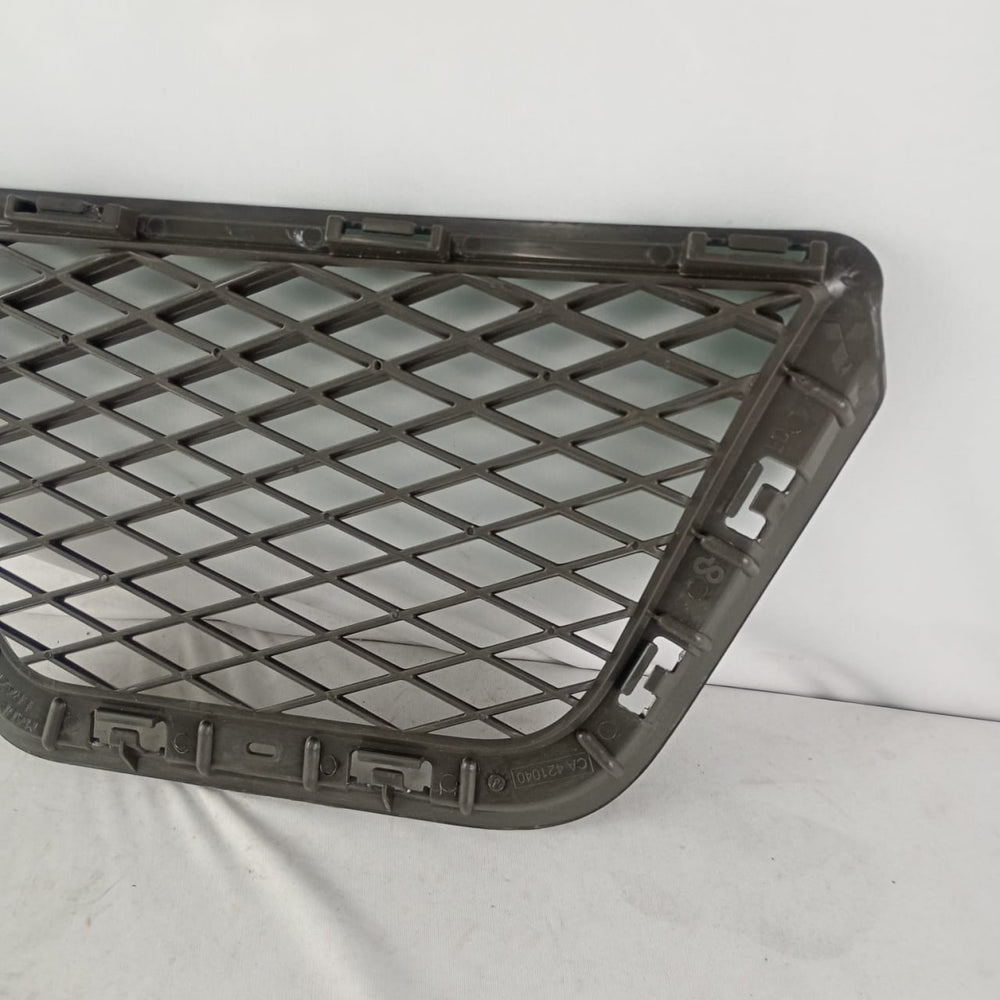 Grade Diant Mitsubishi Pajero TR4 2009/2016 Nova