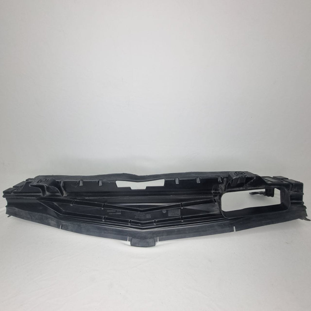 Defletor Superior Radiador Chevrolet Onix 2020/2024 Novo