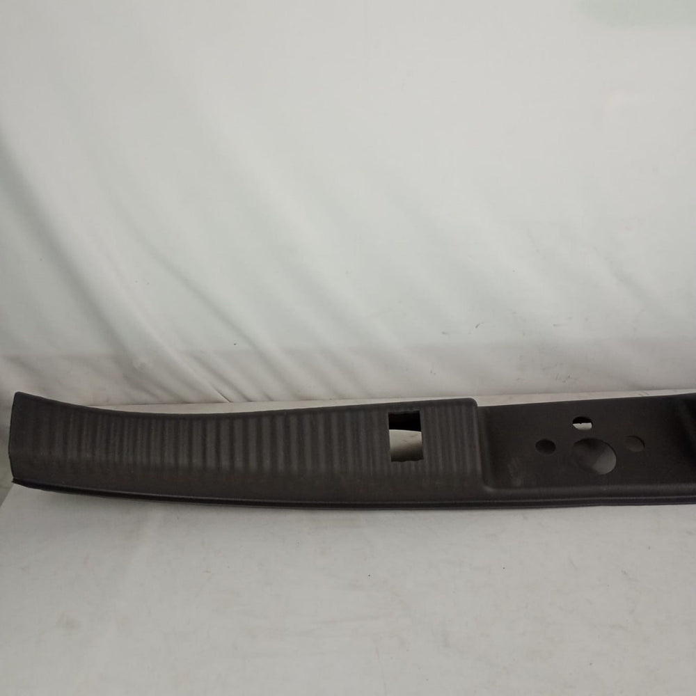 Revestimento Inferior Porta Malas Ford Focus Hatch 2002/2009 Novo