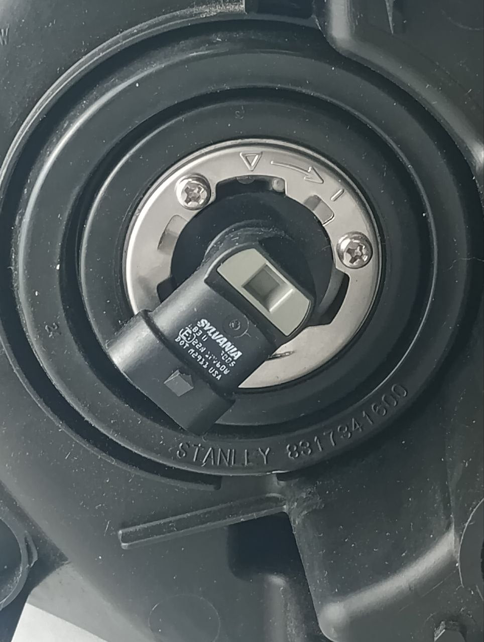 Farol lado direito honda CR-V 2012 A 2016