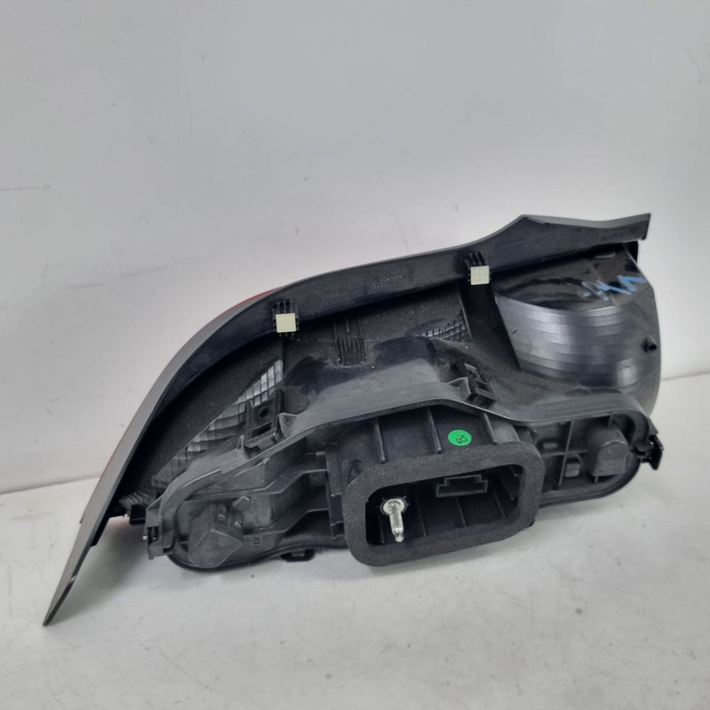 Lanterna Tras Dir Volkswagen Up 2014/2019