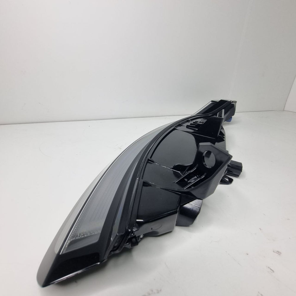 Lanterna esquerda porshe 911/992 2019/23 Original