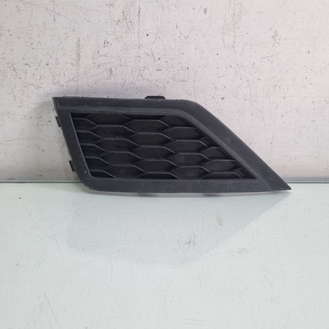 Moldura Farol Milha Esq VW Gol 2018/2022 Usado
