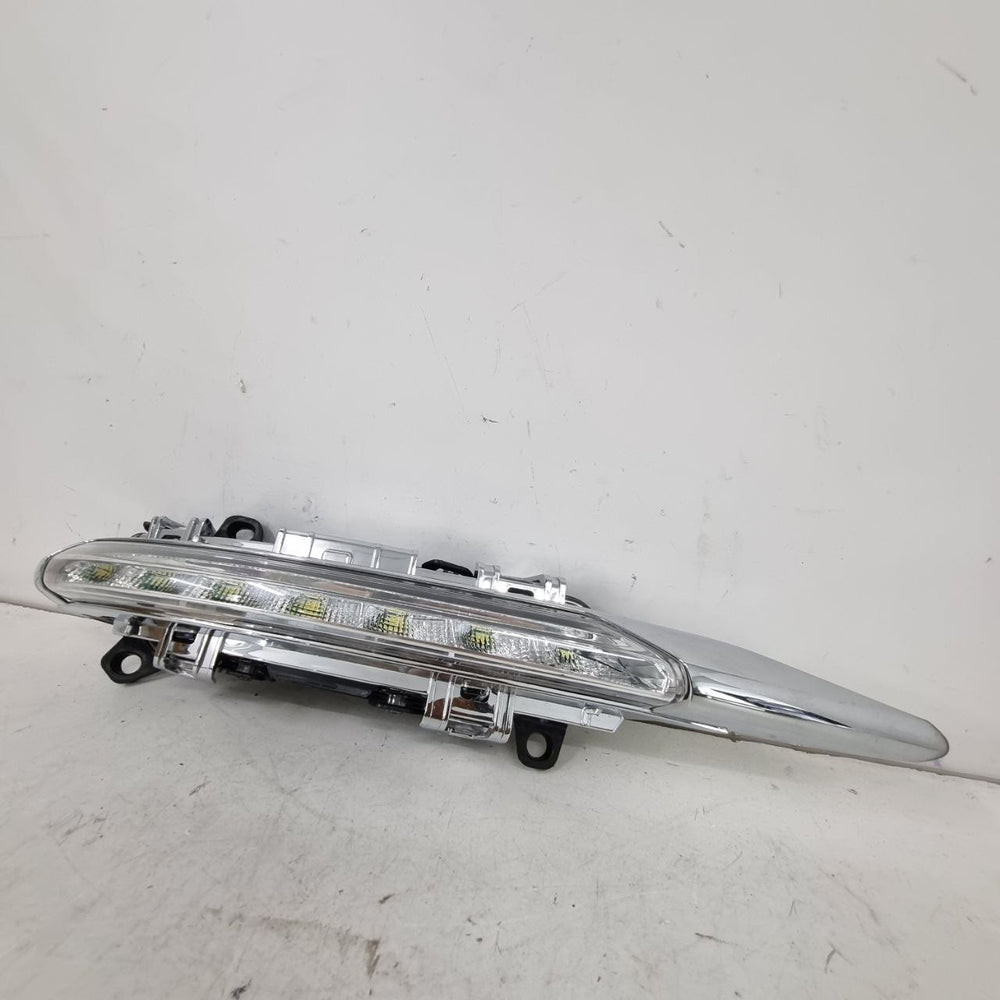 Farol Milha LED Diant Dir Mercedes-Benz Classe C 2009/2012