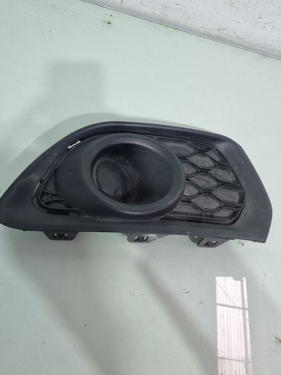 Moldura Milha Diant Dir Renault Sandero 2017/2019