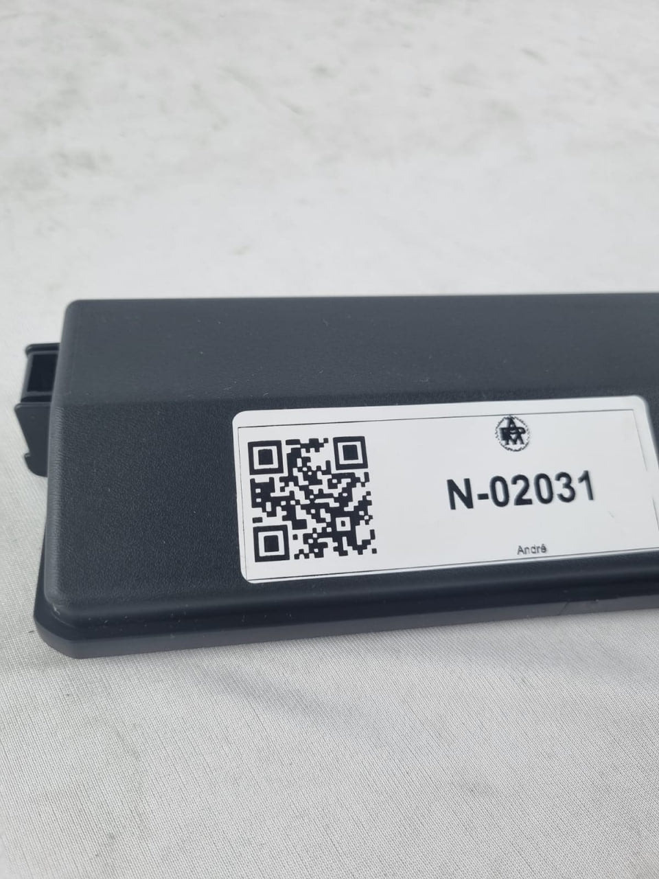 Tampa Caixa Fusivel Nissan Kicks Versa Original
