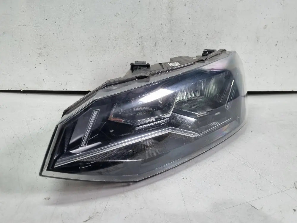 Farol Esquerdo Friso Cromado Volkswagen Polo 2017/ 2022 Rec.