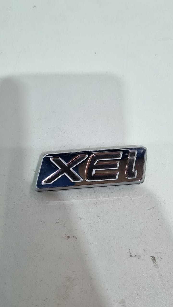 Emblema XEi Traseiro Toyota Corolla 2009/2014