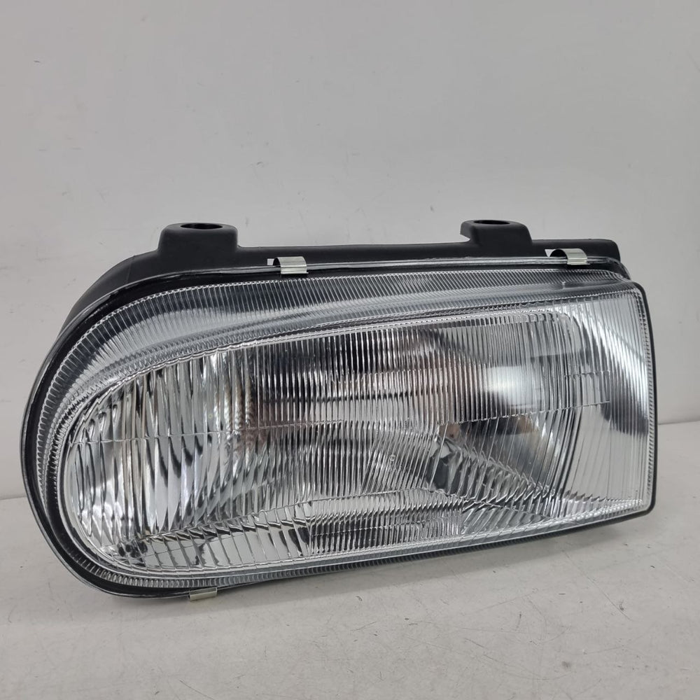 Farol Diant Esq Volkswagen Gol Bola 1995/2000