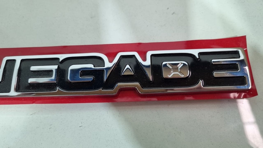 Emblema Traseiro Jeep Renegade 2015/2024