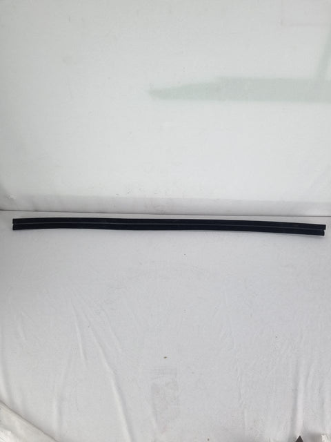 Tira Vedadora Porta Esquerda Chevrolet S10 Trailblazer 2012/2022 Nova