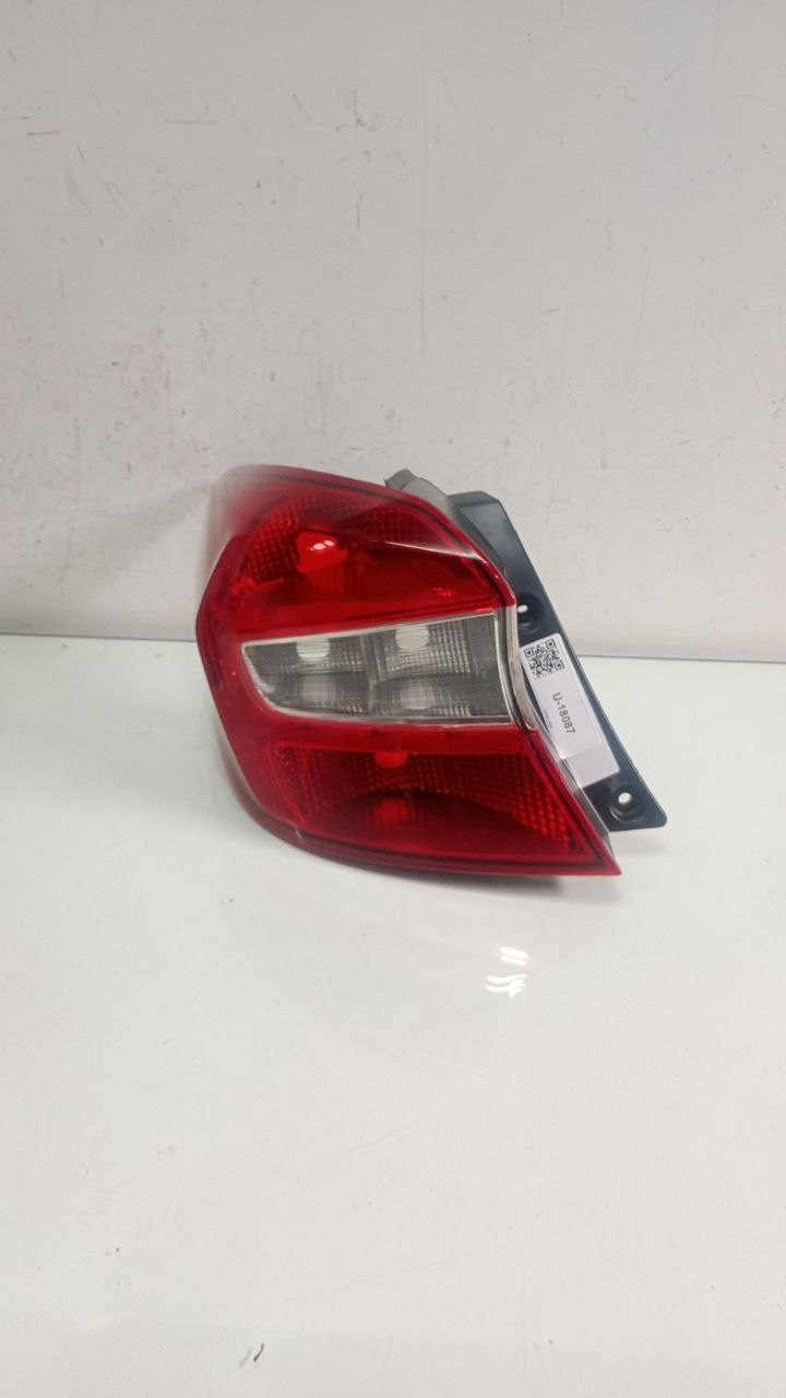 Lanterna traseira esq Ford ka hatch 2015 a 2018