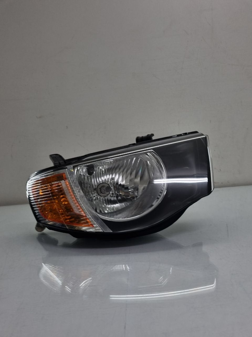 Farol Diant Dir Mitsubishi L200 Triton 2008/2012
