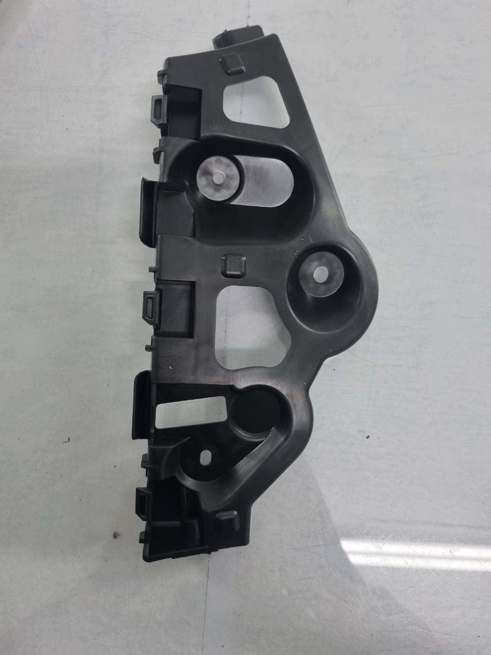Guia Suporte Parachoque Traseiro Renault Sandero 2015/2020 Novo
